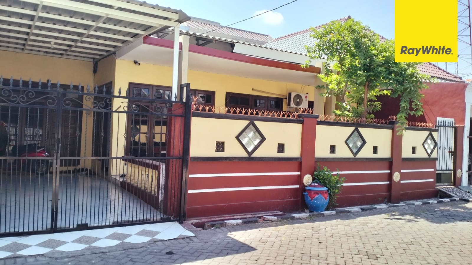 Rumah Dijual Simpang Darmo Permai Selatan, Surabaya