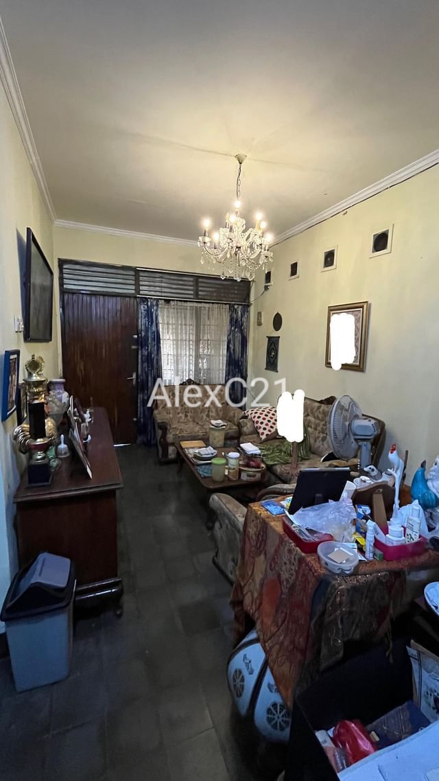 Dijual Rumah Tua di Palmerah, Jakarta Barat