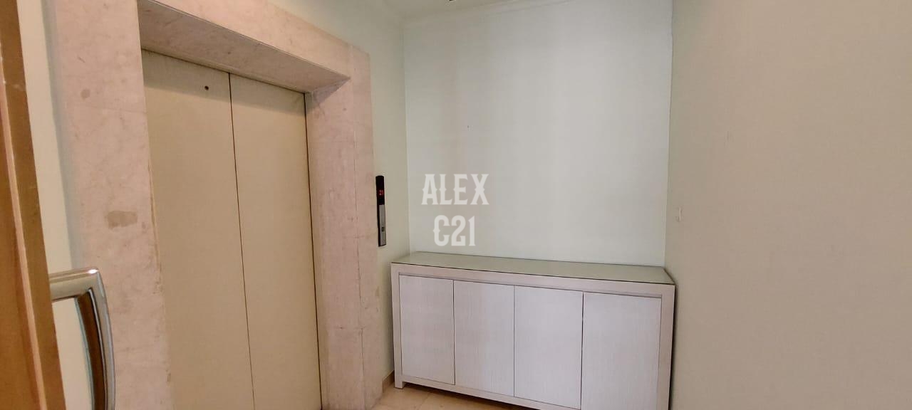 Dijual B U Apartemen Senayan Residences