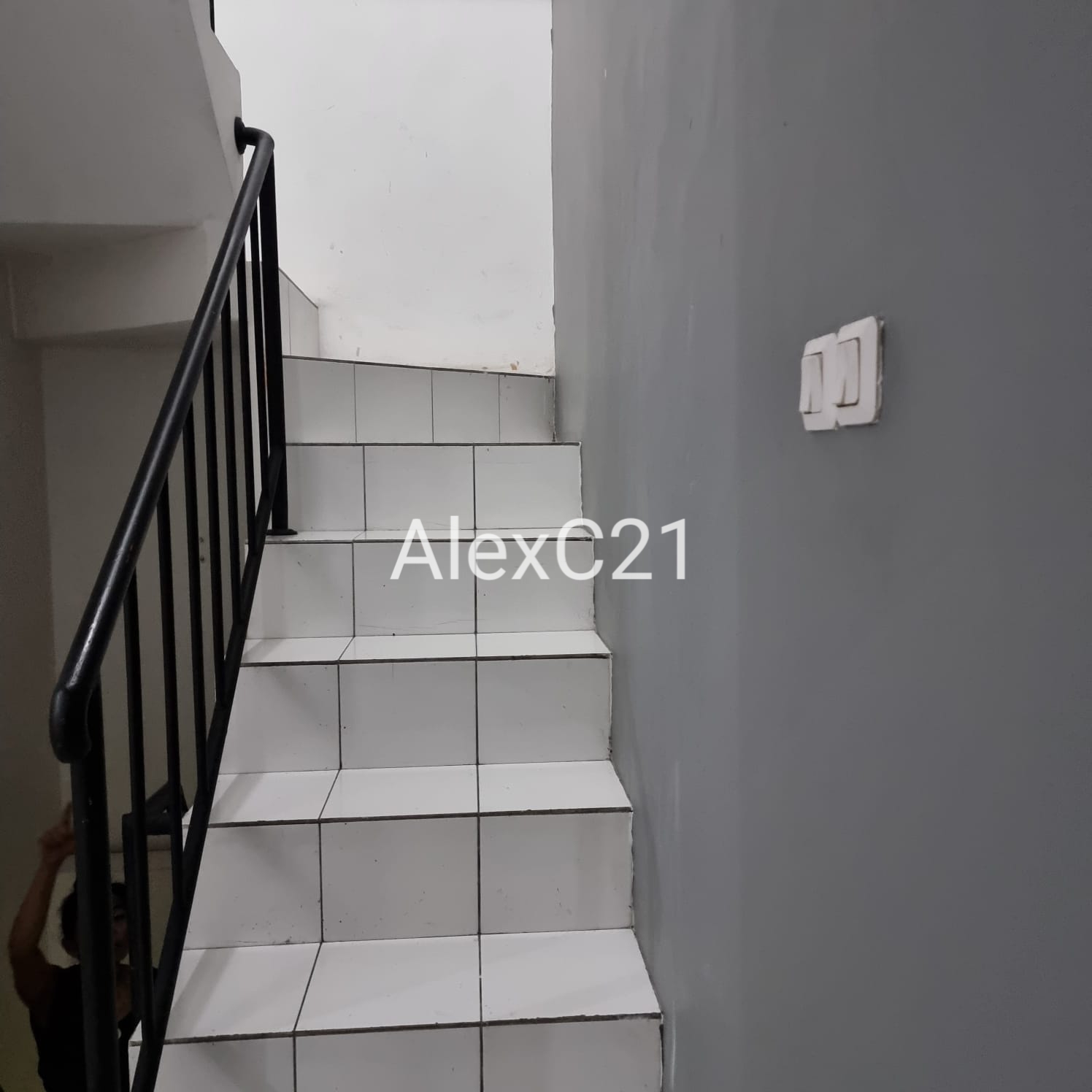 Cluster Madrid HG5/31 Modernland, Poris Plawad Indah, Cipondoh