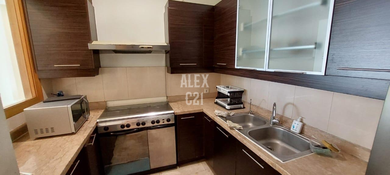 Dijual B U Apartemen Senayan Residences