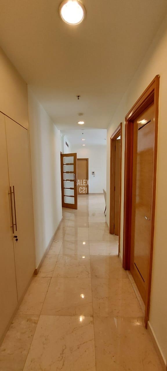 Dijual B U Apartemen Senayan Residences