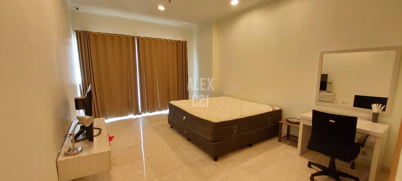 Dijual B U Apartemen Senayan Residences