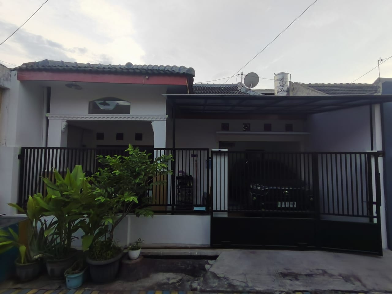 rumah dijual babatan indah surabaya