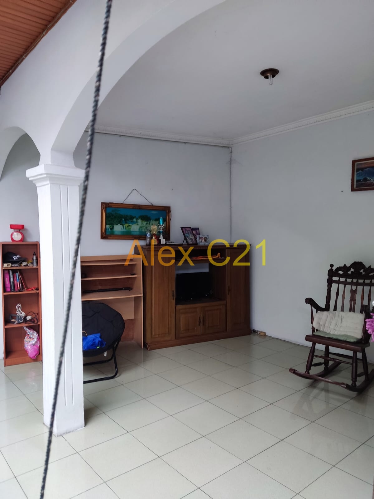 Dijual Rumah di Perum Villa Bintaro Indah , Jombang, Ciputat