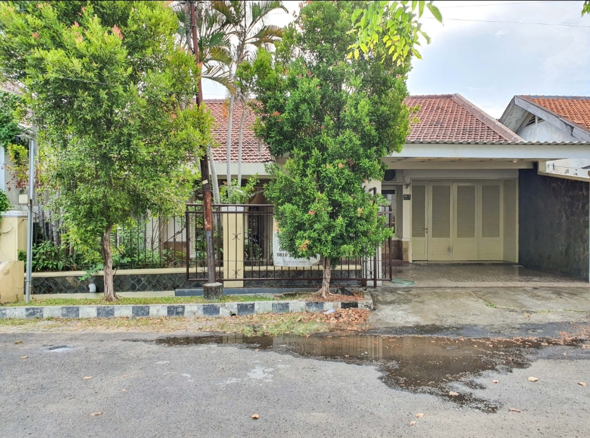 rumah dijual medokan asri tengah surabaya