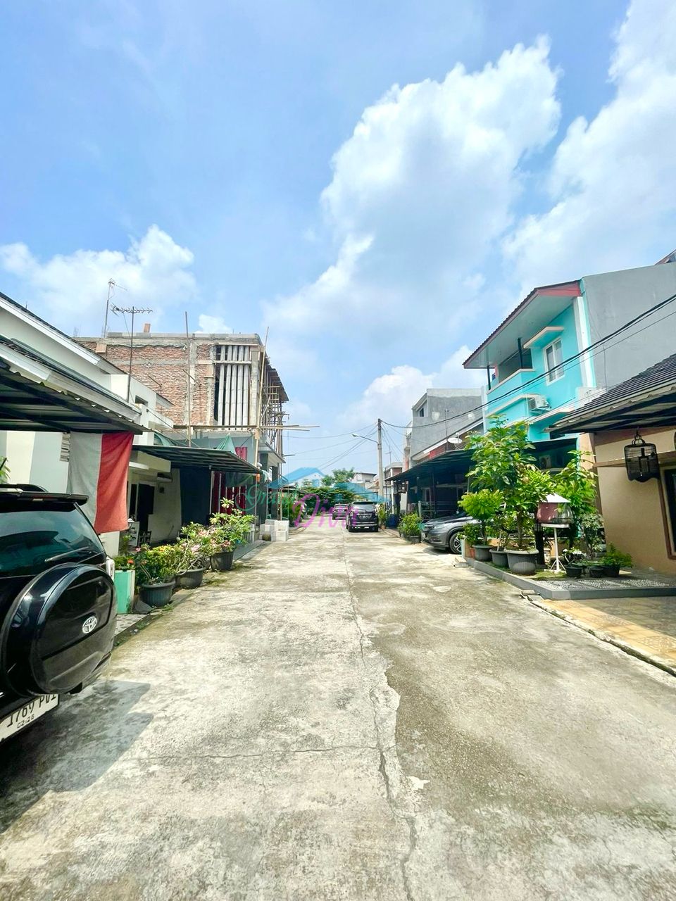 RUMAH DI EGA CLUSTER 3 PEKAYON JAYA BEKASI SELATAN