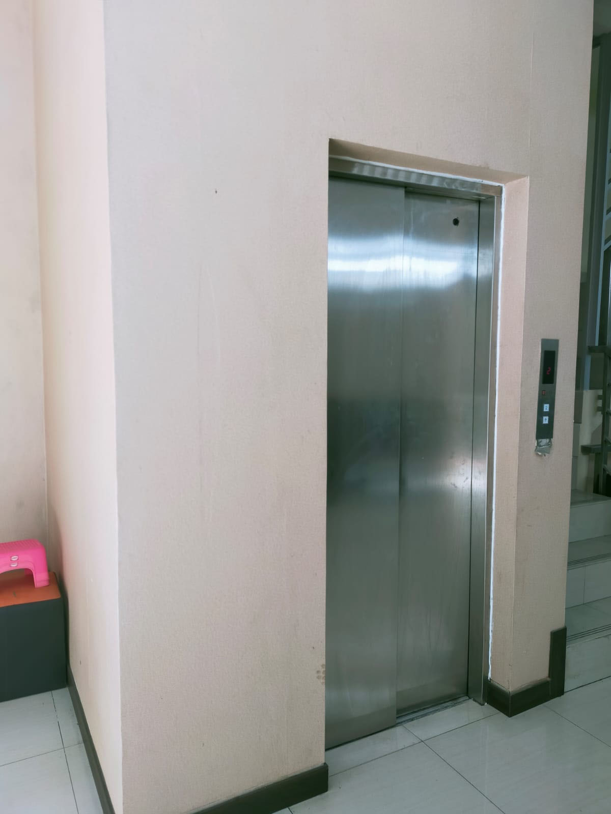 RUKO 3 LANTAI DILENGKAPI LIFT SAYAP Jl. RIAU BANDUNG