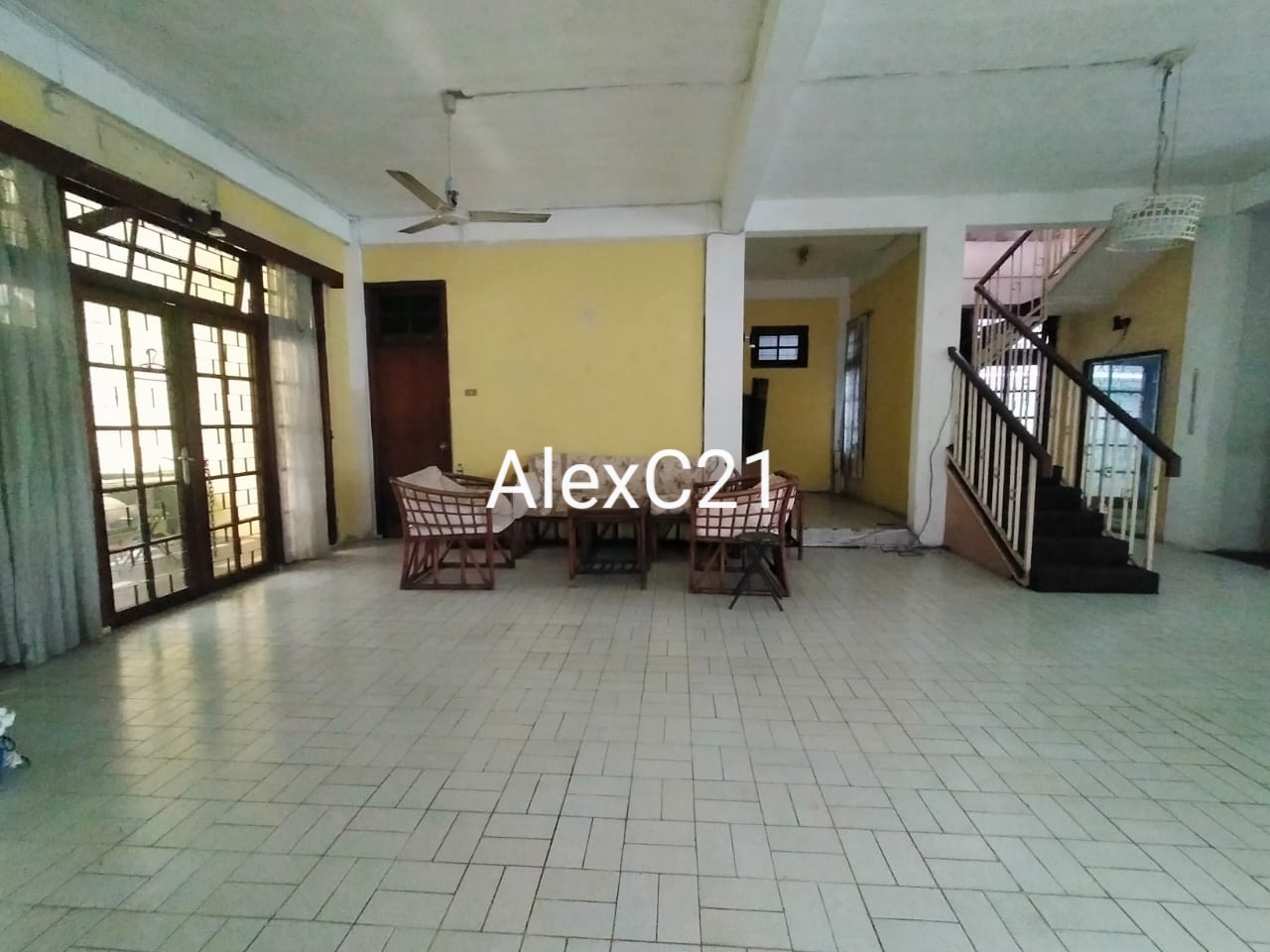 Dijual / Disewa Rumah Siap Huni (bisa utk kantor) Di Area Cipete