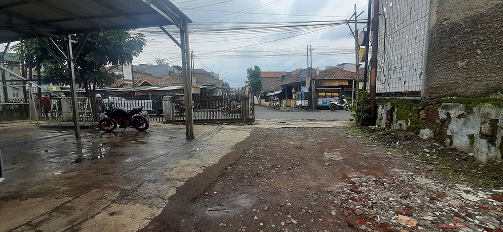 RUMAH HITUNG TANAH DI JALAN MARGACINTA KOTA BANDUNG