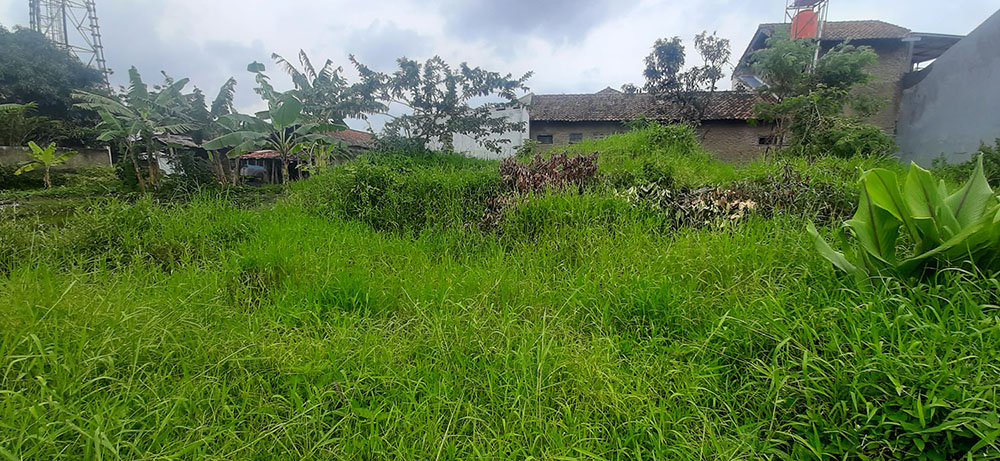 RUMAH HITUNG TANAH DI JALAN MARGACINTA KOTA BANDUNG