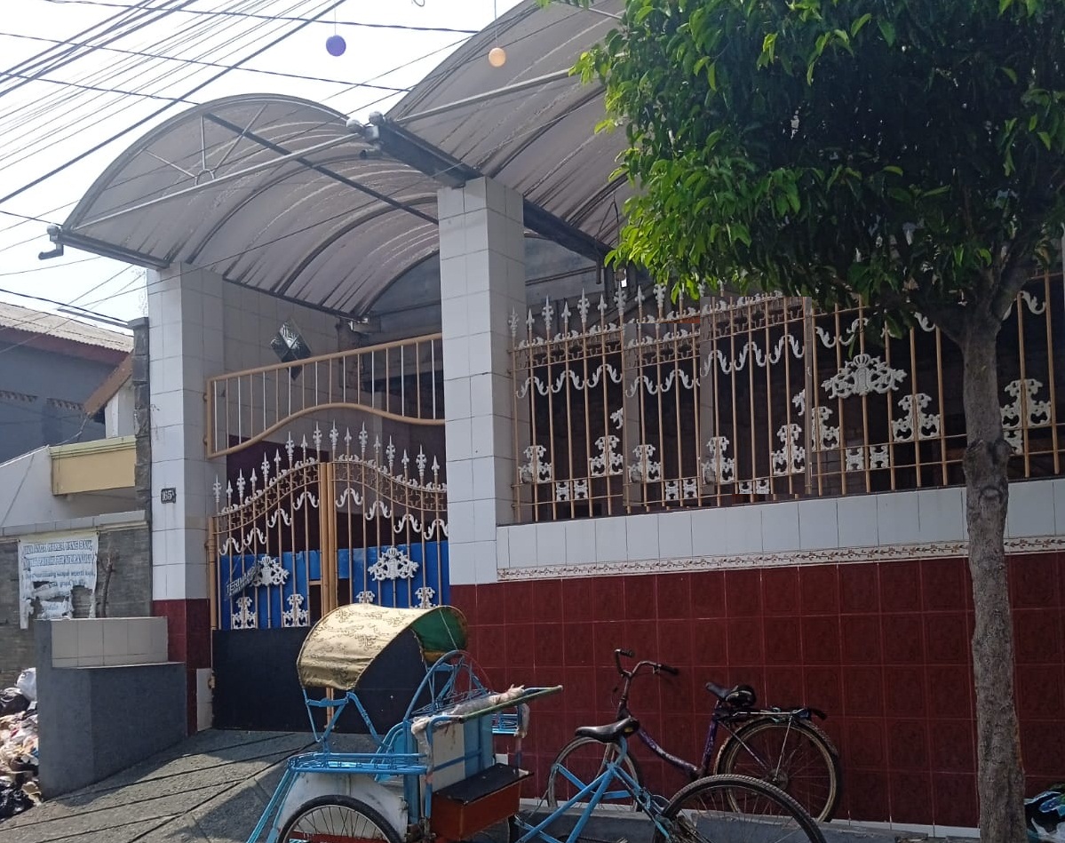 rumah dijual jalan petemon surabaya