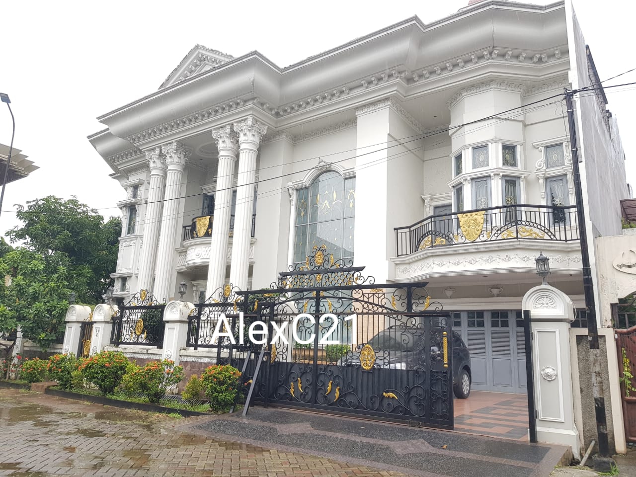 Dijual Rumah Clasic Mewah Cantik, Pulo Gebang Cakung