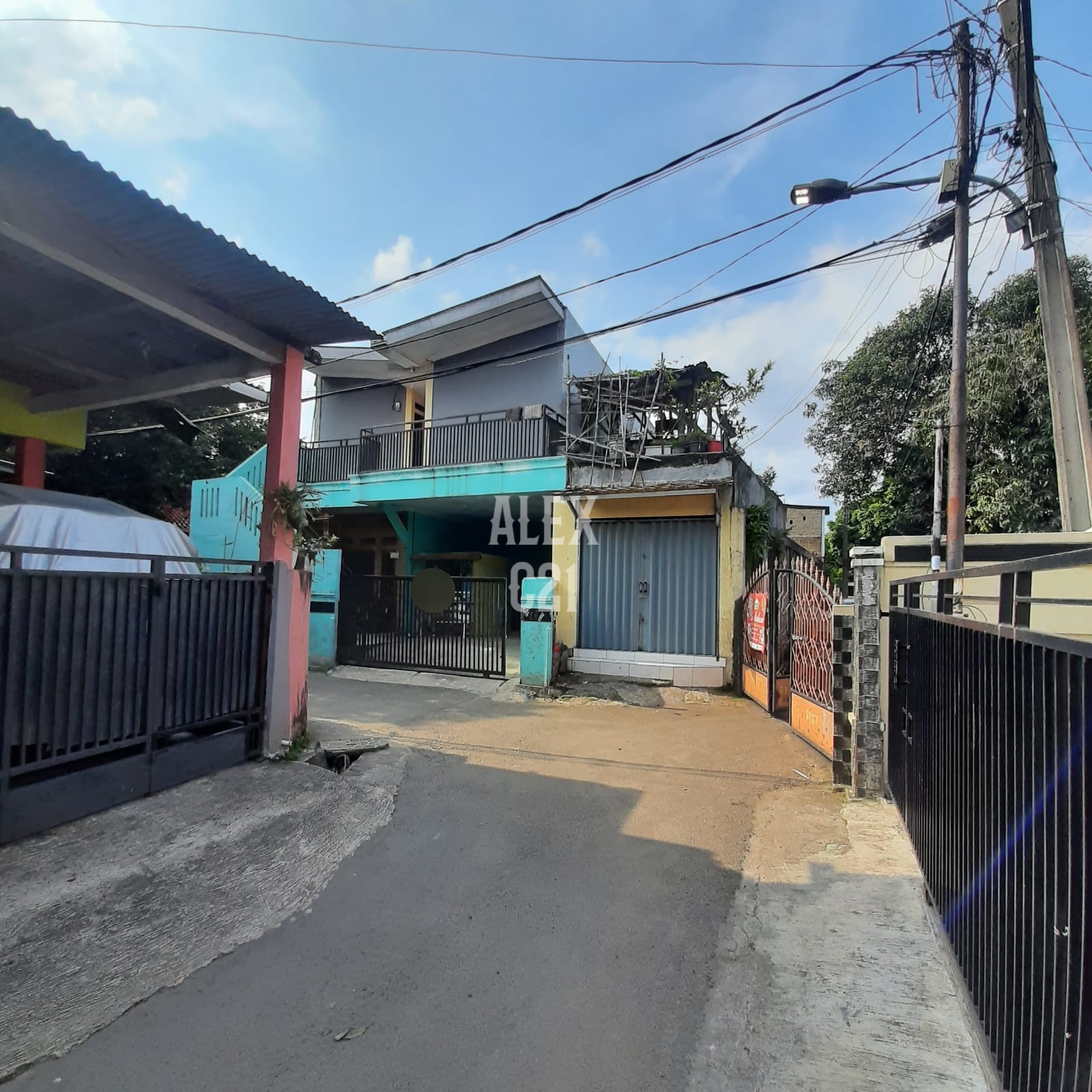 dijual rumah kost BU ditanjung barat, jagakarsa, jakarta selatan