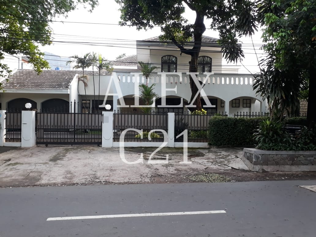 Dijual Rumah Di KEMANG, Jakarta Selatan