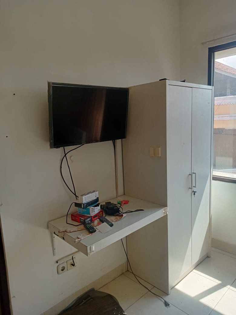 KOST EKSLUSIF 10 KAMAR PENUH TERISI DEKAT STT. TELKOM BANDUNG