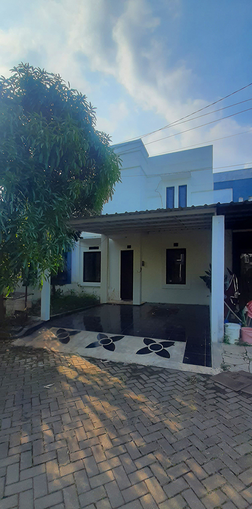 RUMAH MINIMALIS MODERN DUA LANTAI DI DE MARRAKESH BANDUNG
