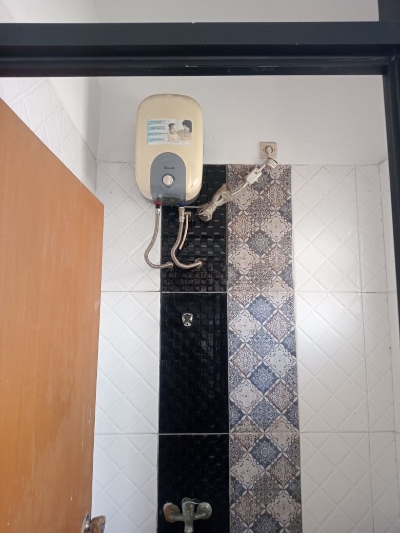 KOST EKSLUSIF 10 KAMAR PENUH TERISI DEKAT STT. TELKOM BANDUNG