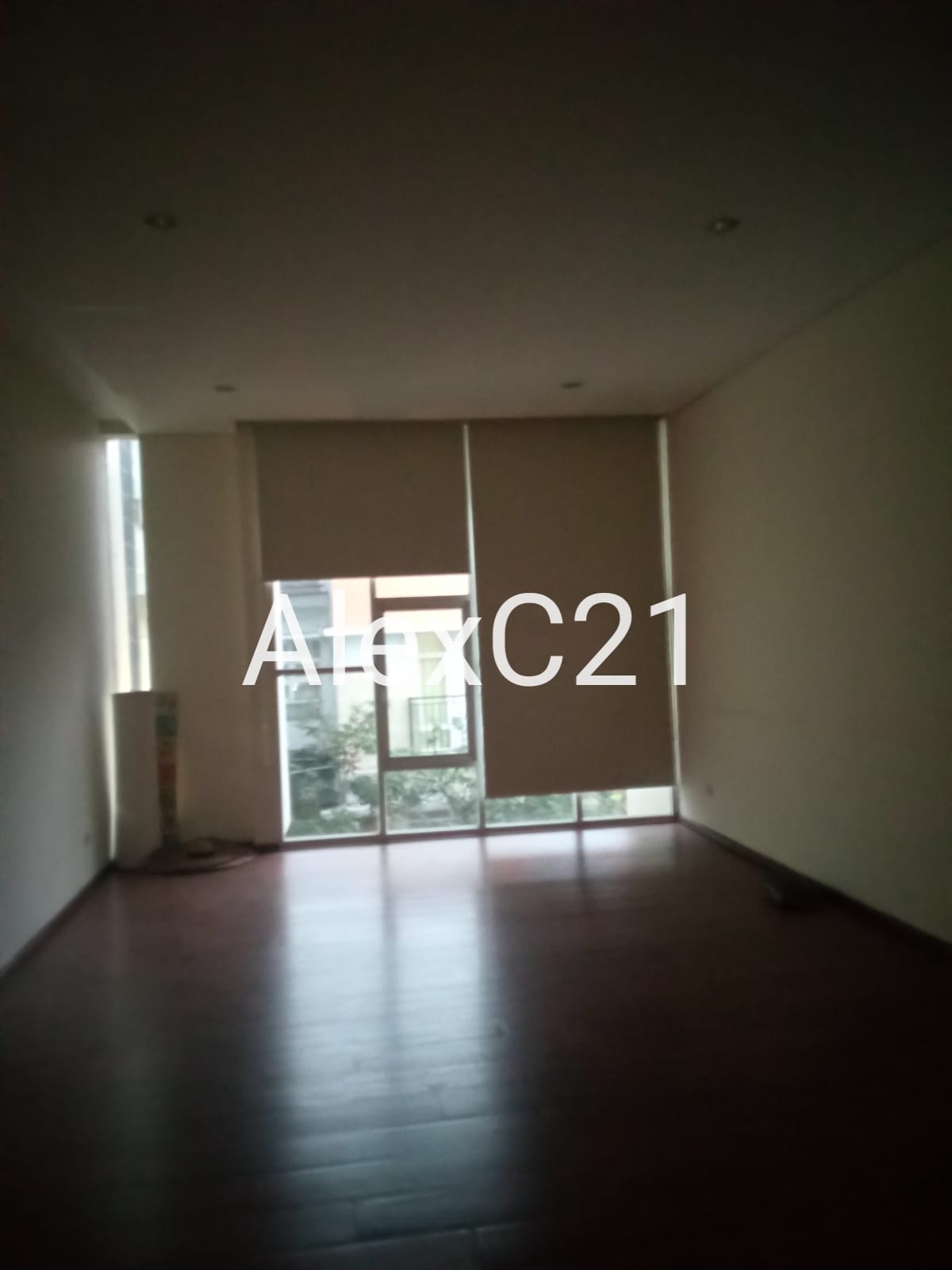dijual rumah baru cipedak jagakarsa. Jakarta Selatan