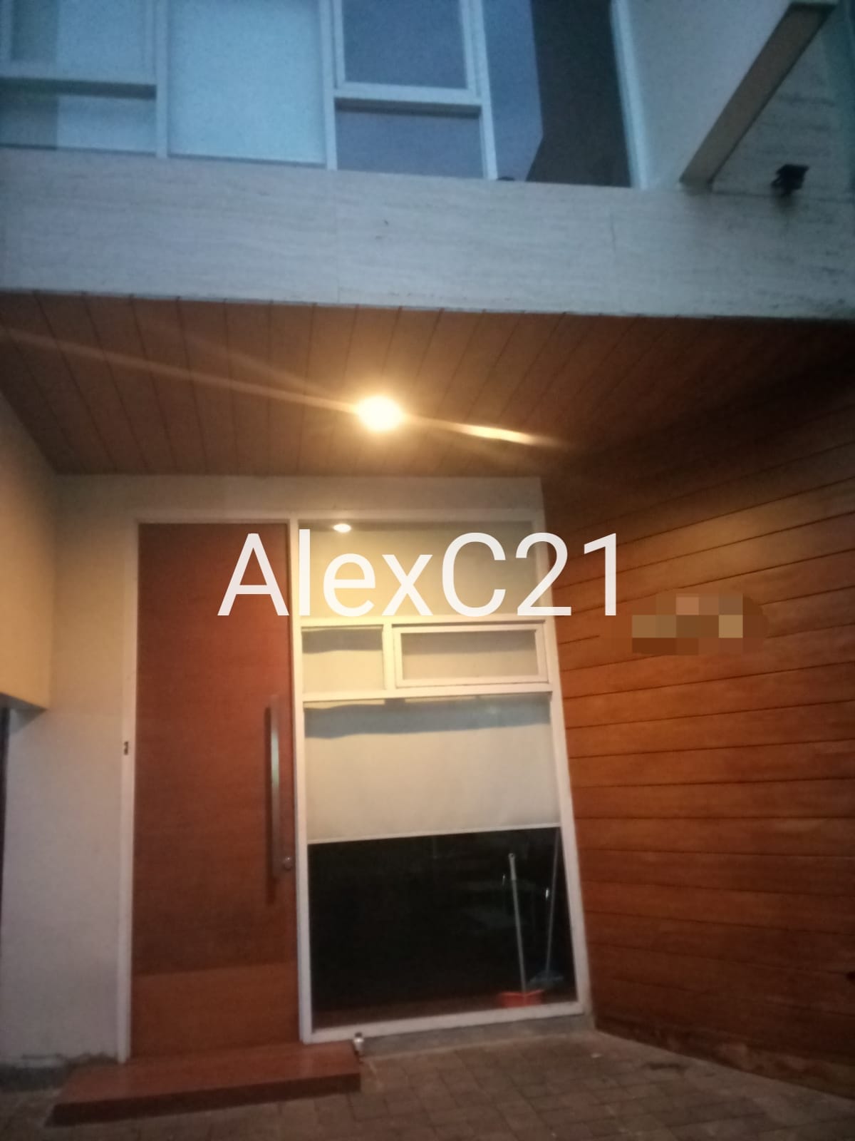 dijual rumah baru cipedak jagakarsa. Jakarta Selatan