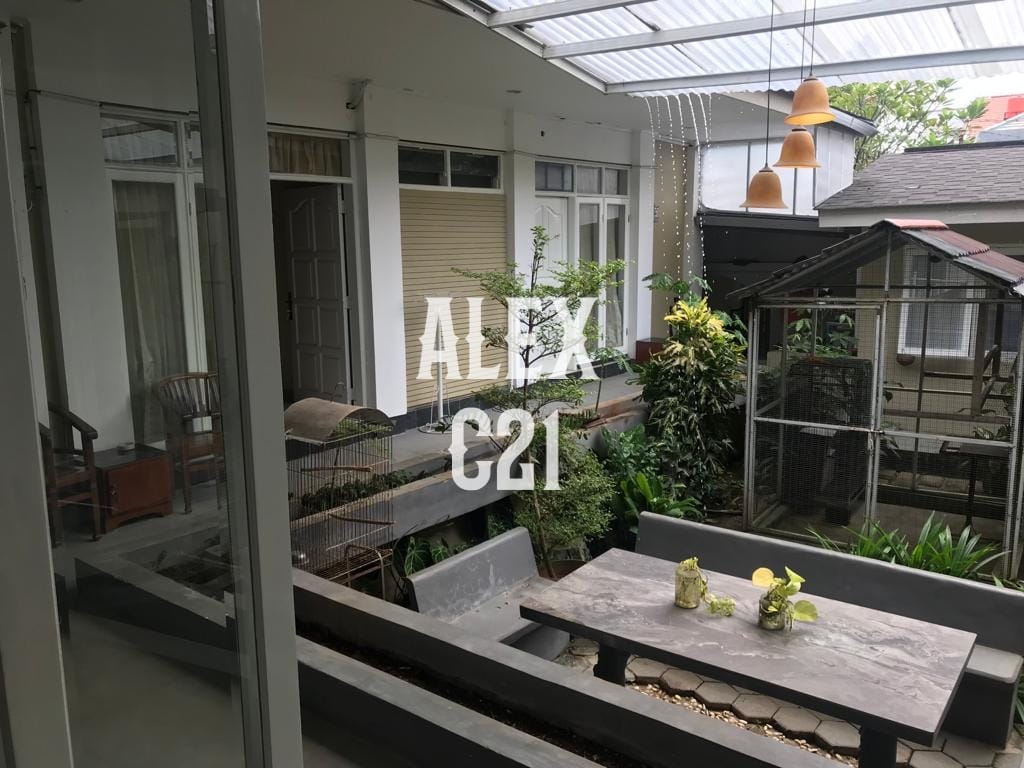 Dijual Rumah Di Dekat Pejaten Village, Jakarta Selatan