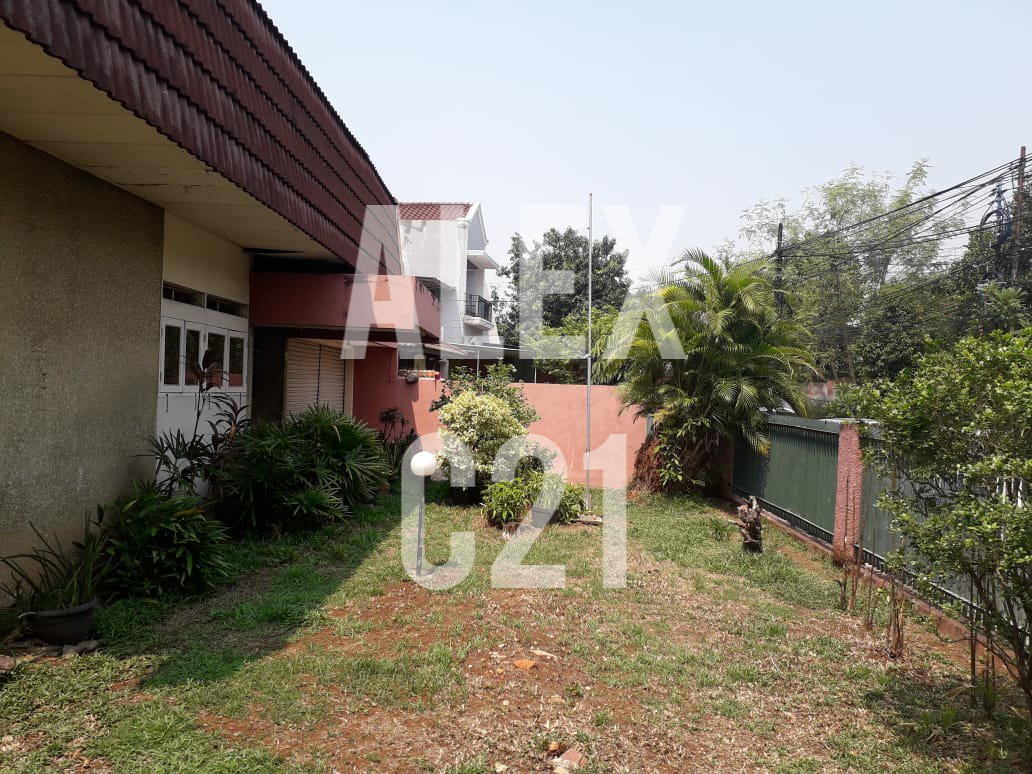 Dijual Rumah Pejaten (hitung tanah saja), Jakarta Selatan