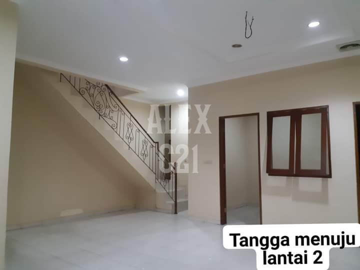 Di Jual Rumah di Komplek Sunter agung Podomoro Jakarta Utara.