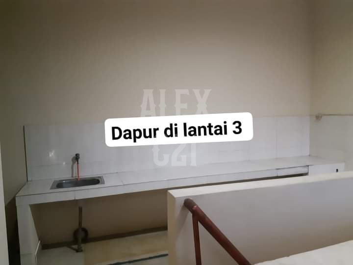 Di Jual Rumah di Komplek Sunter agung Podomoro Jakarta Utara.