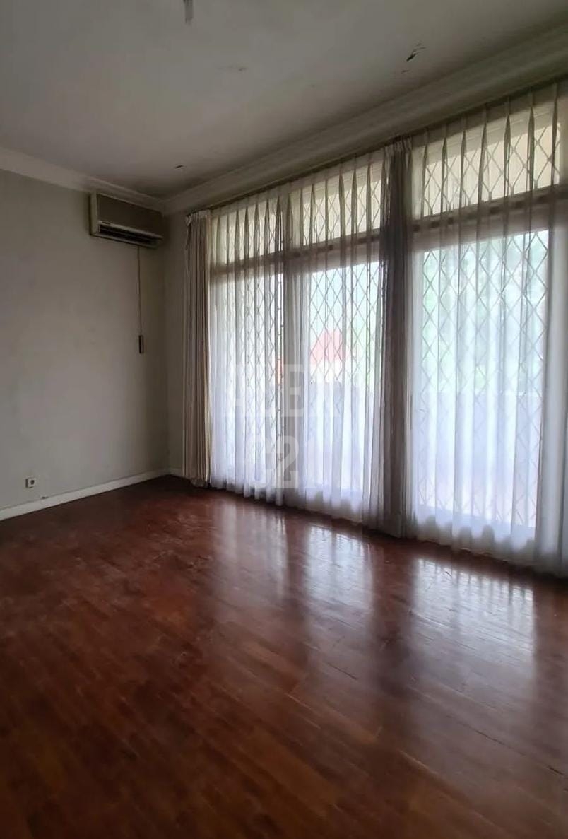 Dijual MURAH Rumah lebak bulus - Jakarta selatan