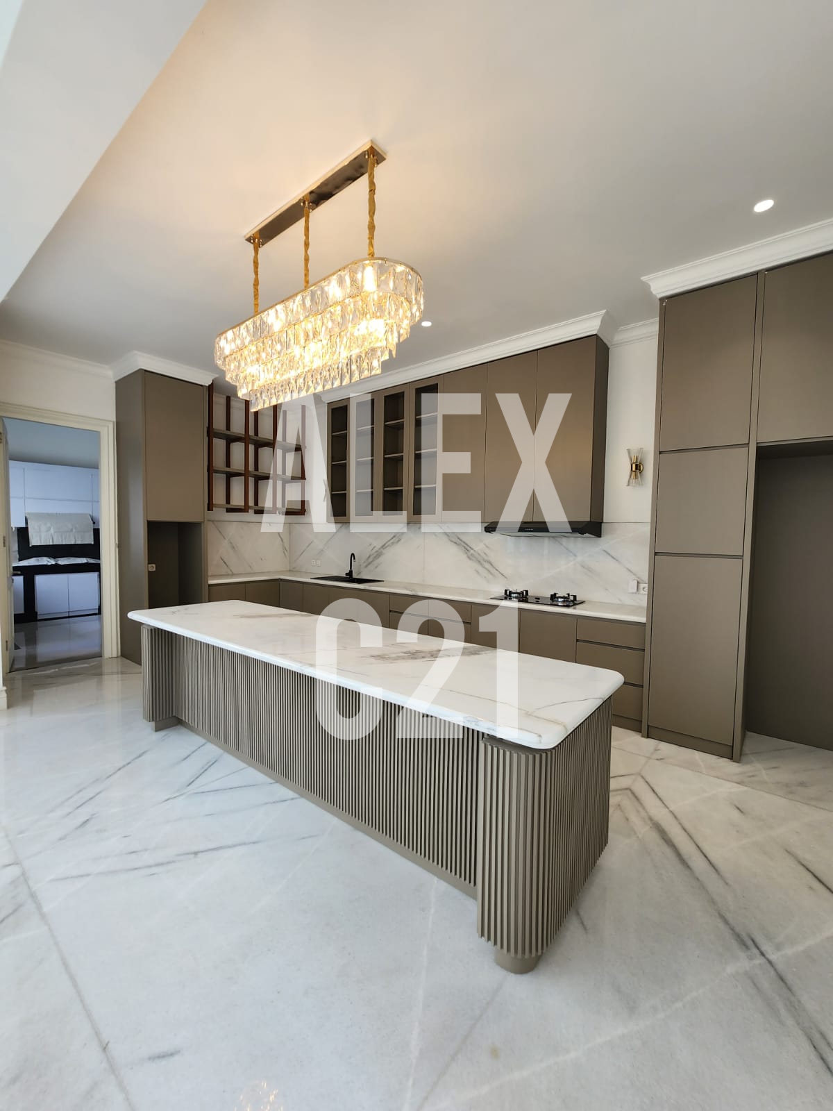 For Sale Luxurious Modern Classic Brand New  House di Menteng