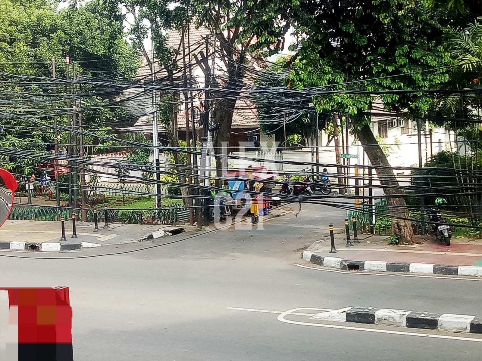 Dijual Rumah Hook Jati Padang, Jakarta Selatan