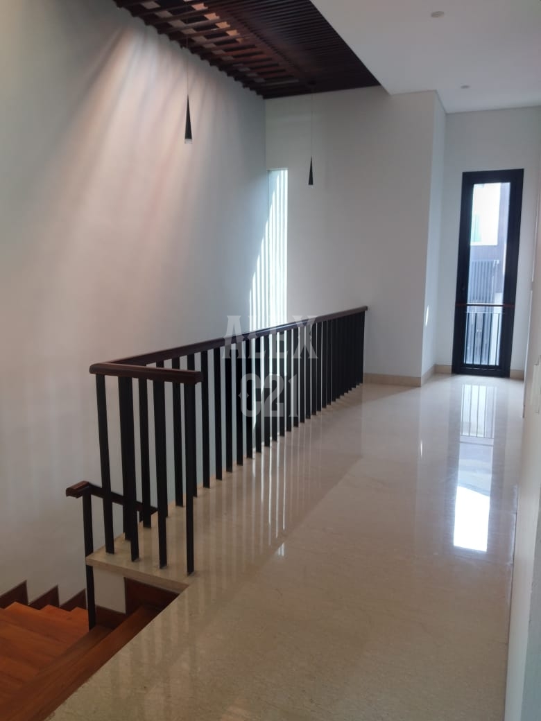 Dijual Rumah Modern Minimalis dan Mewah Cilandak Jaksel