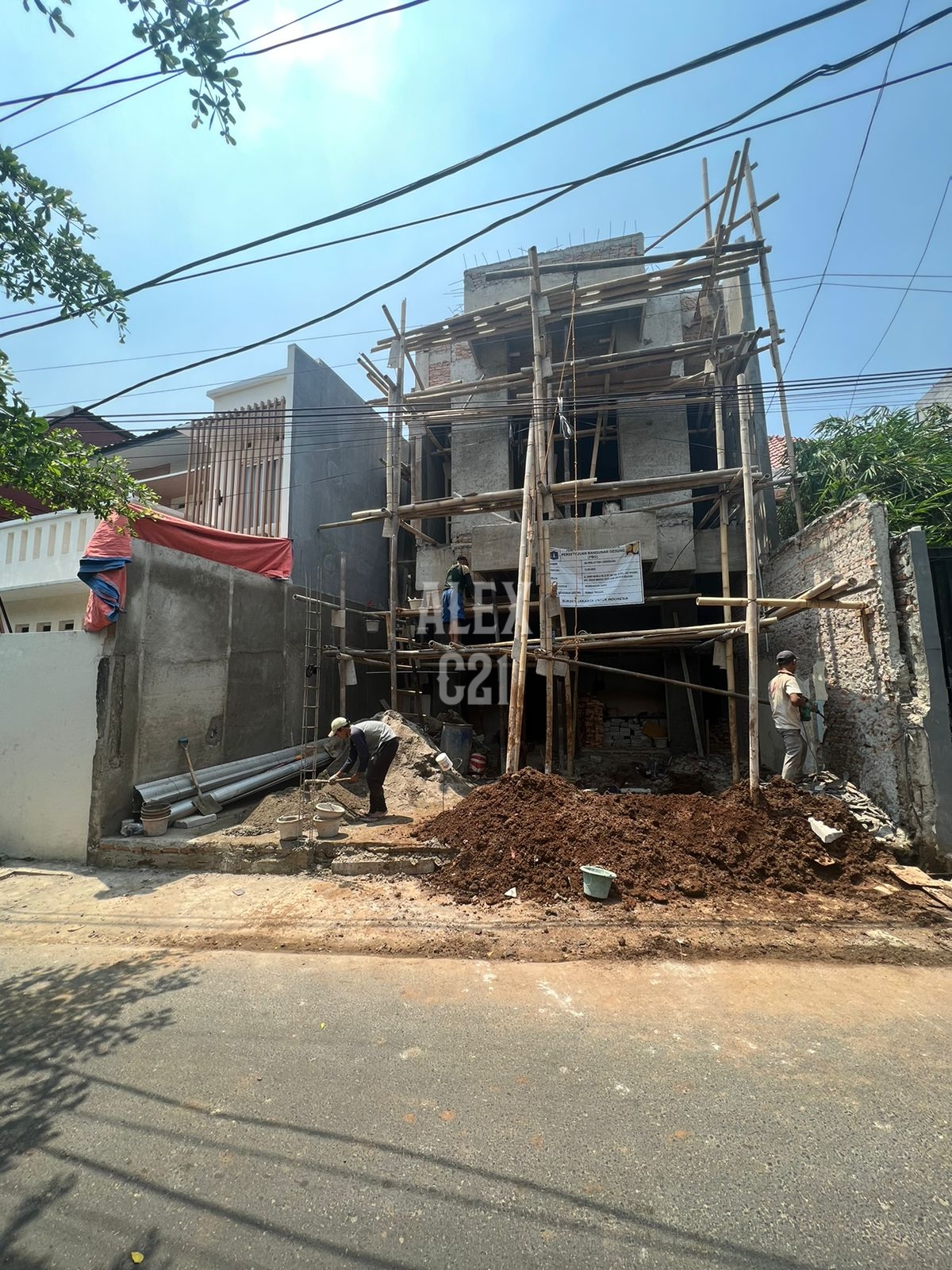 Dijual - Rumah Baru Pejaten, Dekat Kampus Unas Jaksel