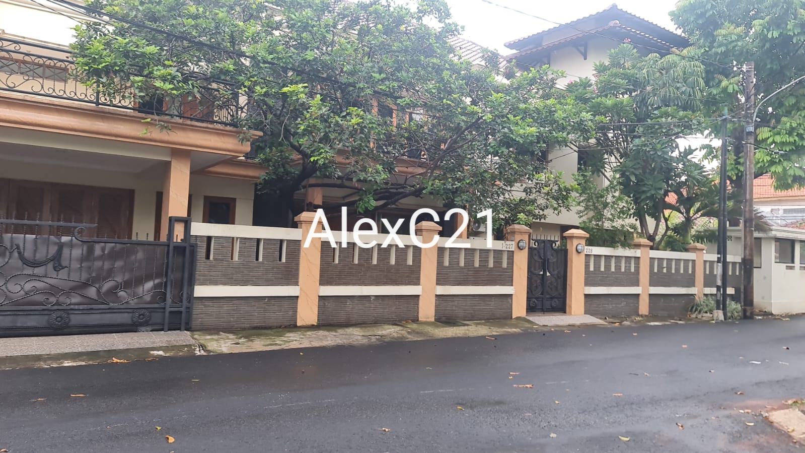 Dijual Rumah Mewah di Gudang Peluru, Kebon Baru, Tebet, Jakarta