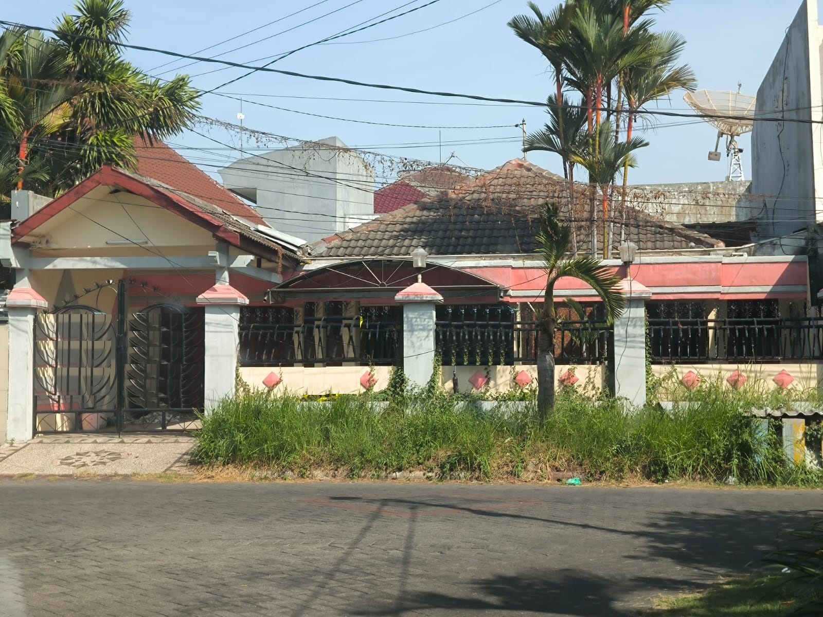 rumah dijual klampis indah surabaya