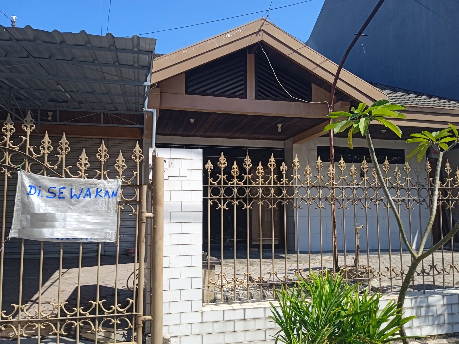 rumah disewakan klampis anom surabaya