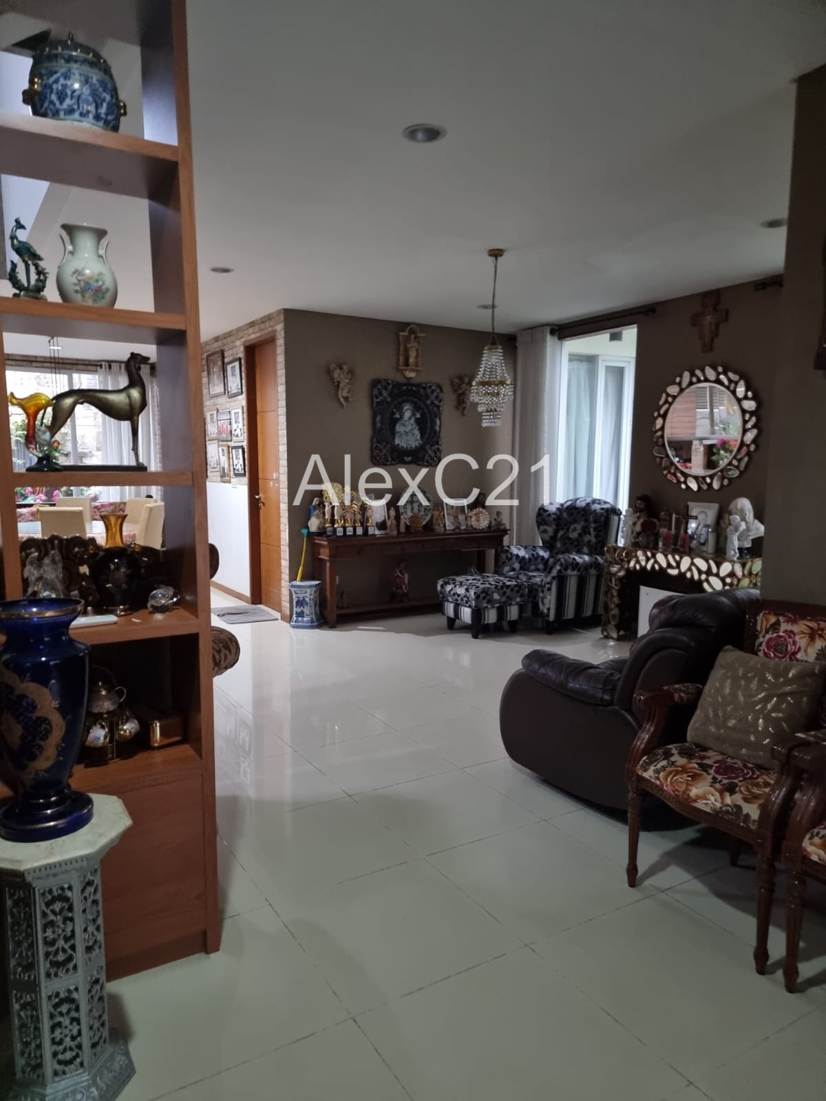 Dijual Rumah di Pondok Indah, Pondok Pinang, Kebayoran Lama