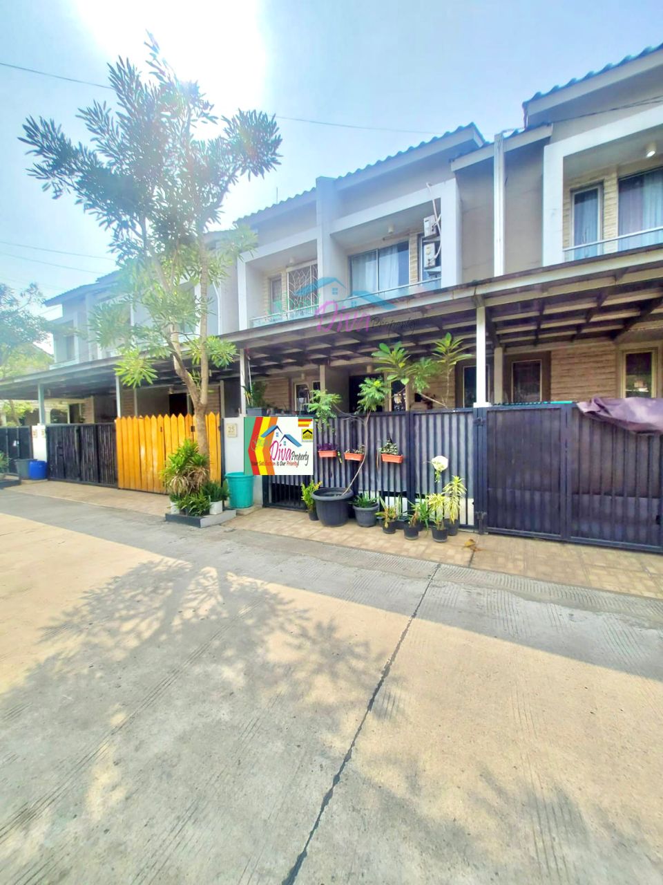 RUMAH BAGUS DI VILLA GALAXY BEKASI SELATAN