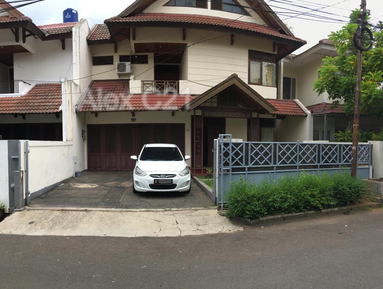 Dijual rumah lama di daerah Pejaten, Ragunan, Pasar Minggu