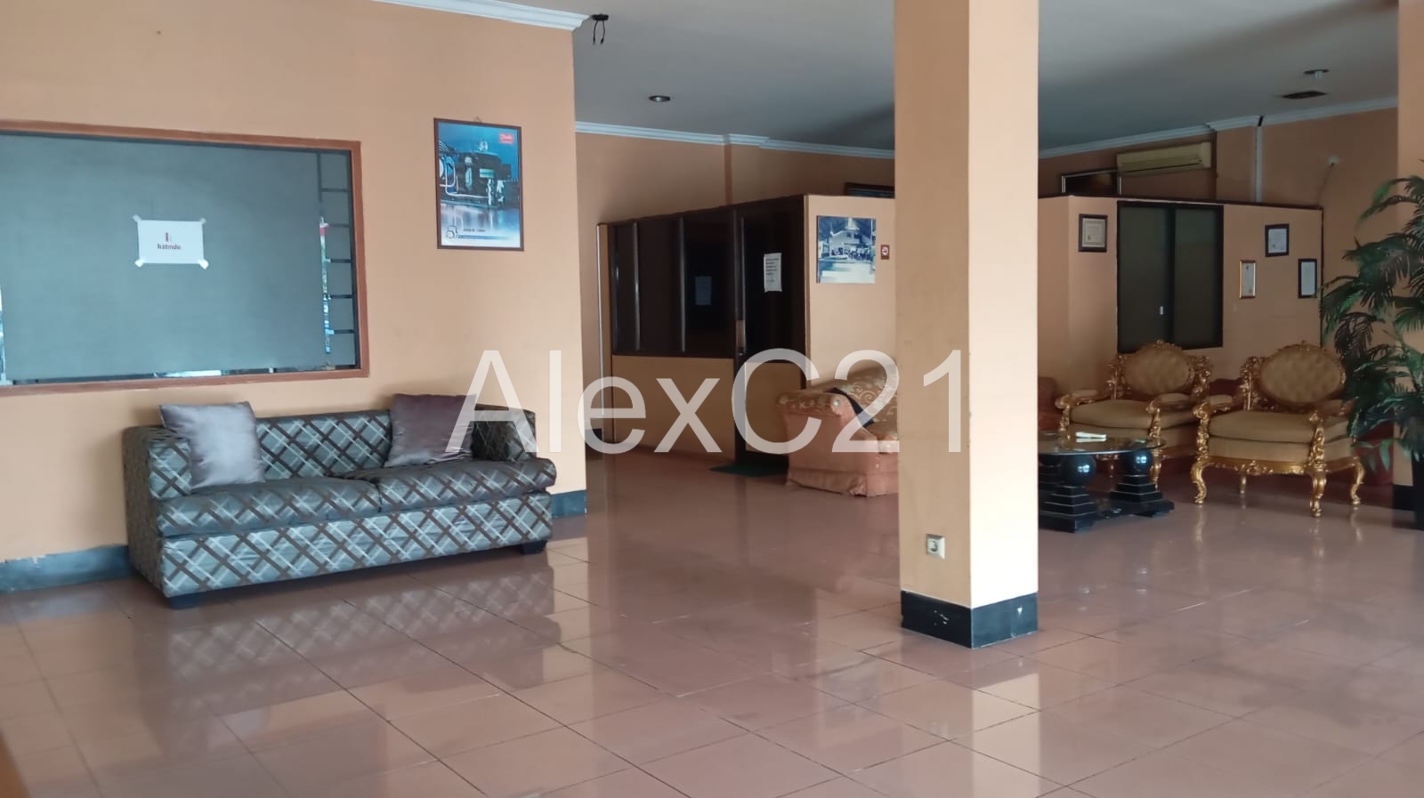 Dijual Gedung 4 Lantai di area Kalibata, Pancoran, Jakarta