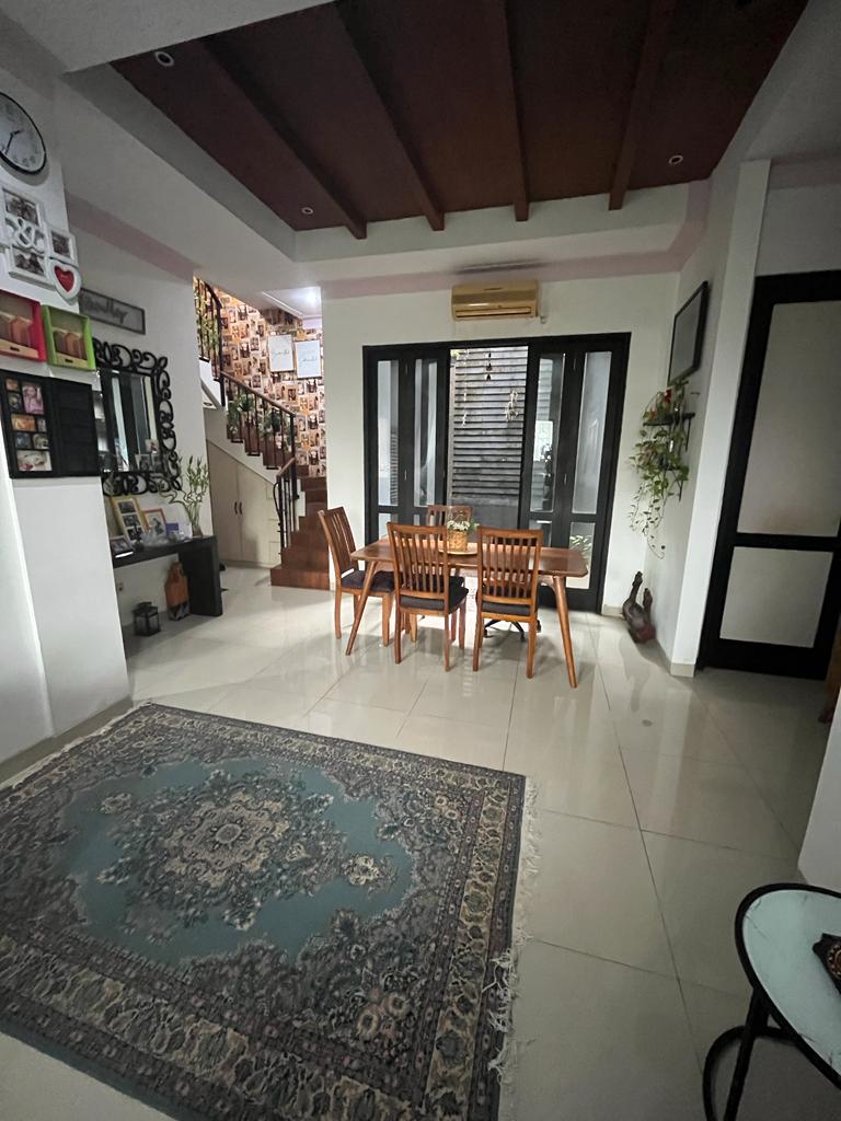 DIJUAL Rumah Strategis Cilandak, Jakarta Selatan