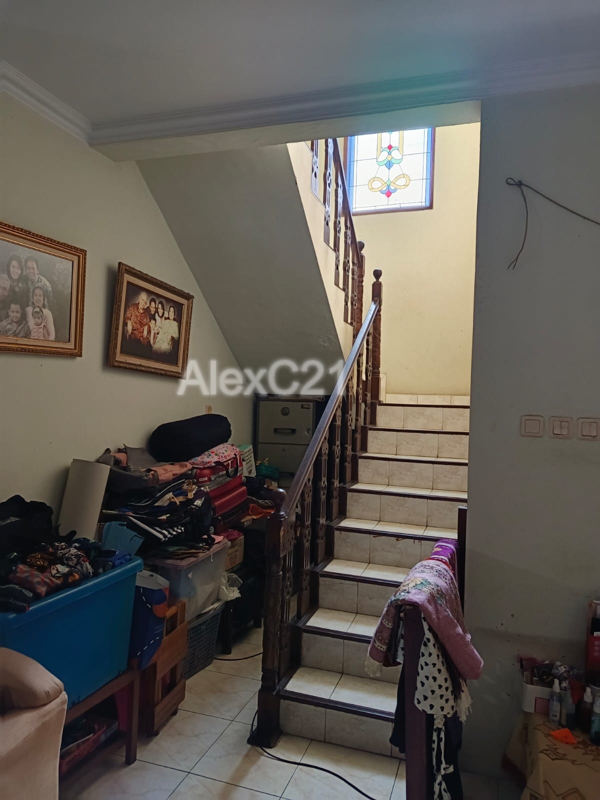 Dijual rumah cantik spesial 3 mata angin (2hook) di Cipete