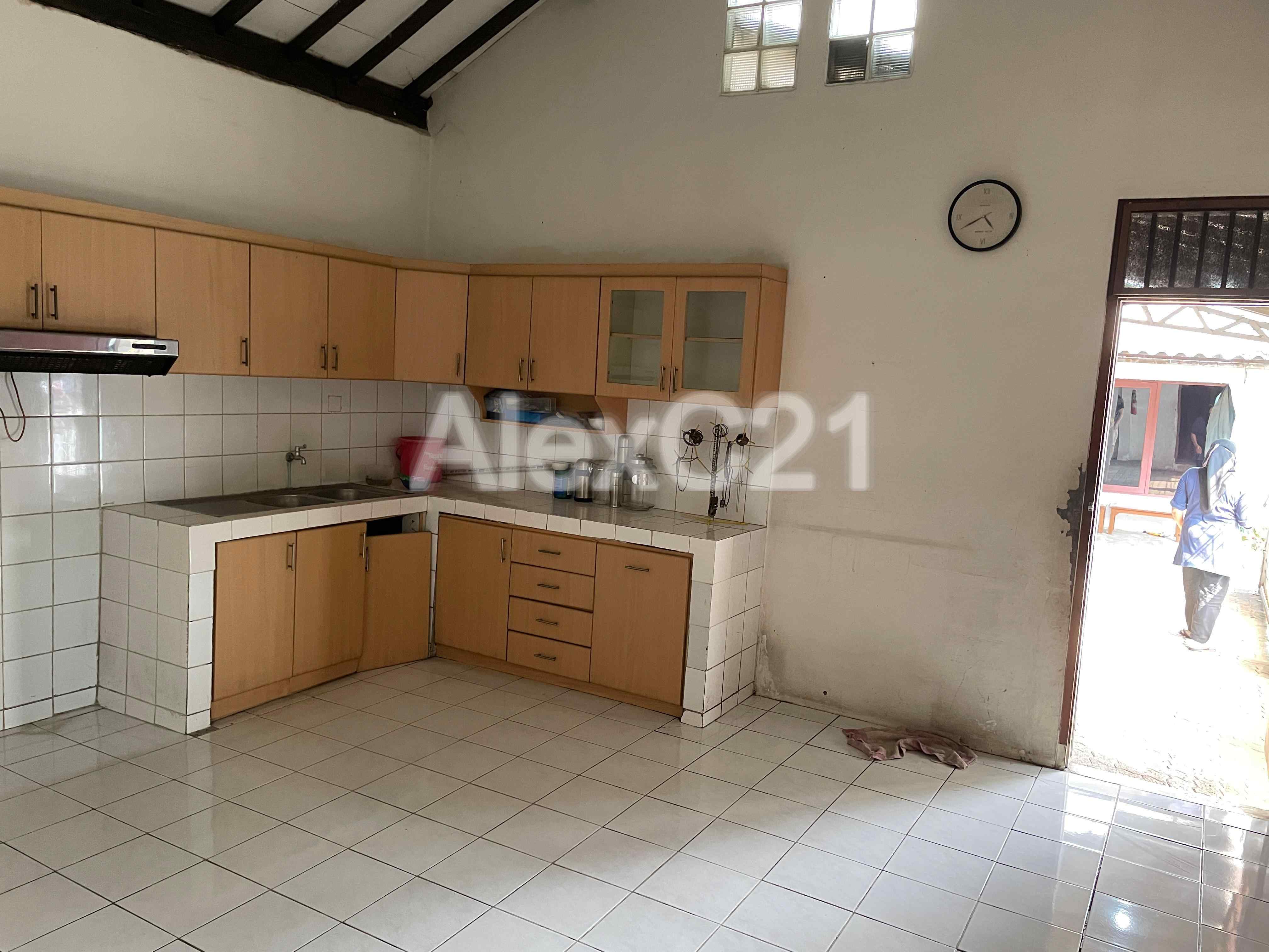 Dijual di Bintaro, Pesanggrahan, Jakarta Selatan