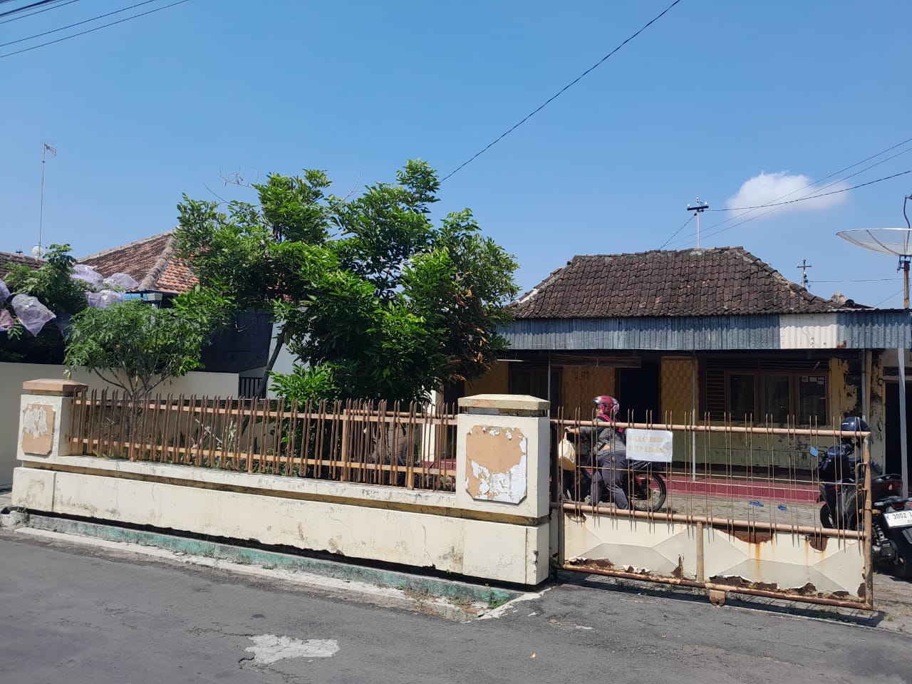 DIJUAL RUMAH LAMA SALIYAN PATI LOR JL. P. DIPONEGORO