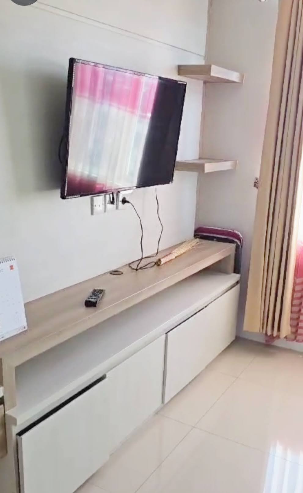 *Disewakan Apartemen TANGLIN Lantai P Surabaya Barat*