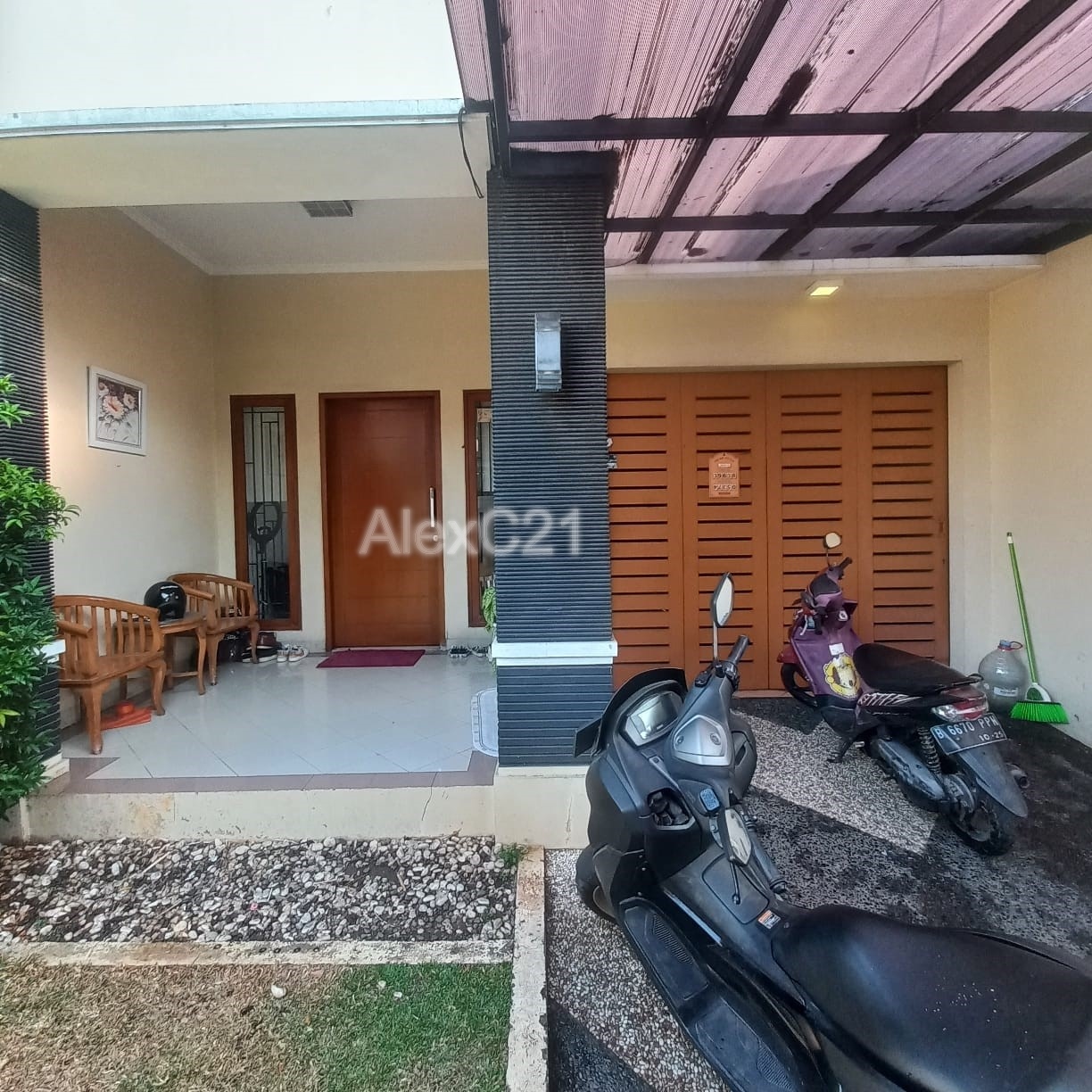 Dijual rumah cantik di Kebon Jeruk, Sukabumi Utara Jakarta Barat