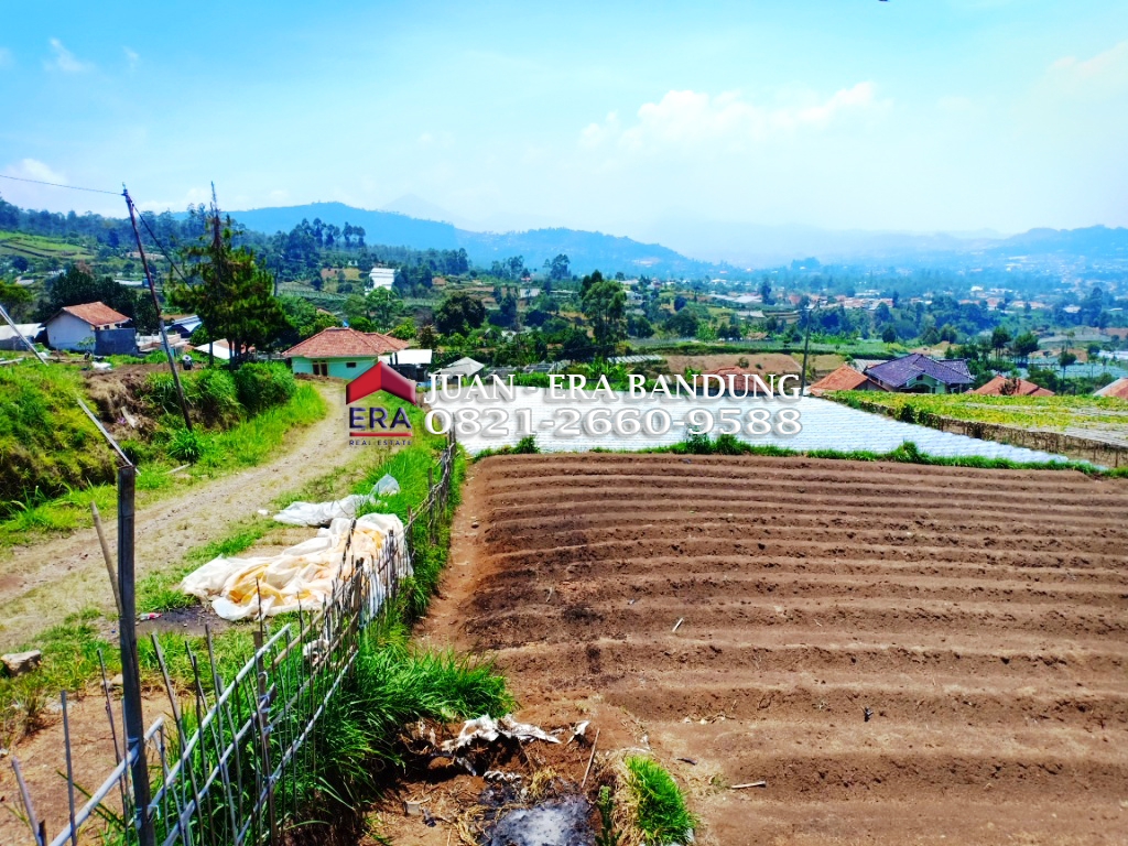 Tanah bagus untuk Villa di Komplek Lembang Asri