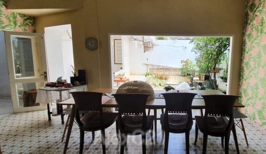 Dijual Rumah di perum Bintaro Jaya Sektor 9 , Pondok Pucung