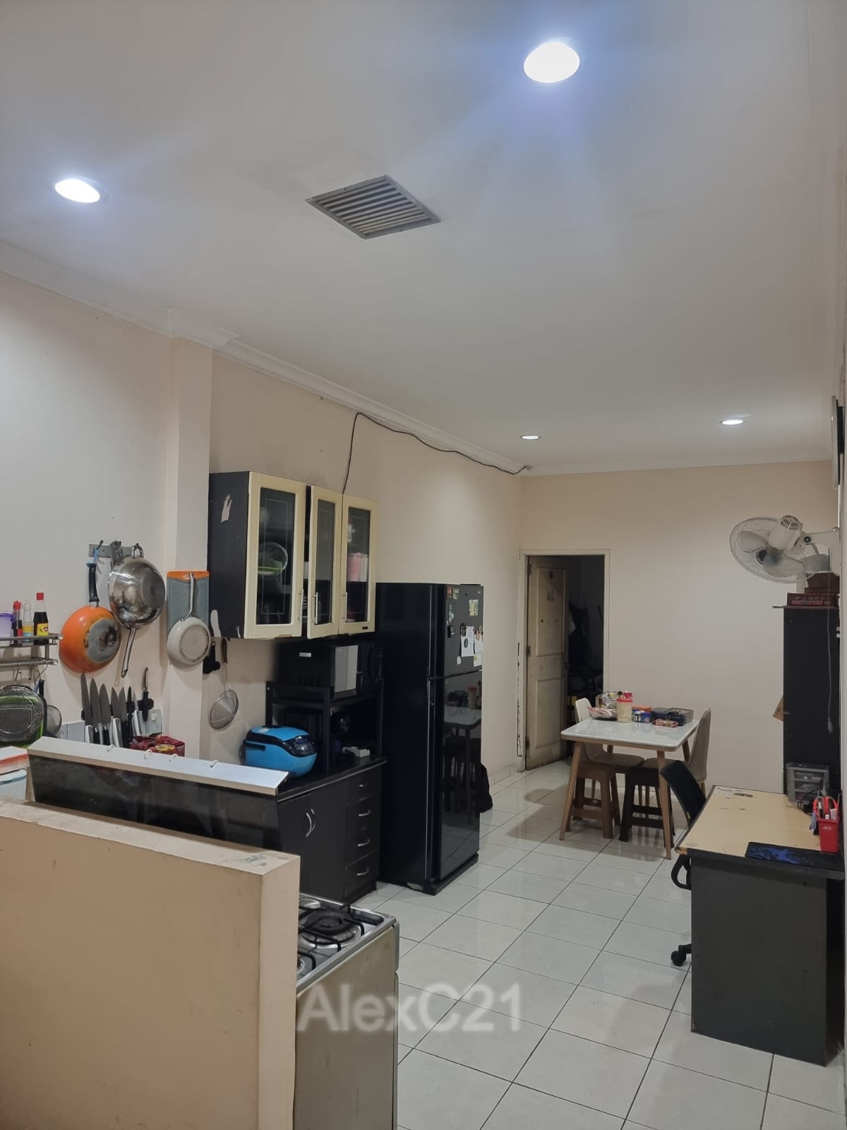 Dijual cepat rumah di  Metland Puri, Petir, Cipondoh, Tangerang