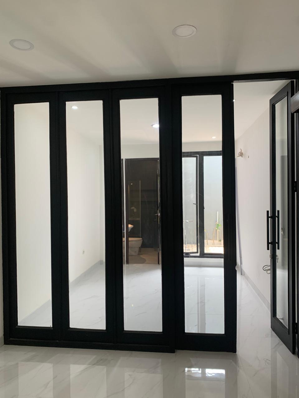 Dijual rumah di Komp. Jasa Raharja Kby. Lama, Kota Jakarta